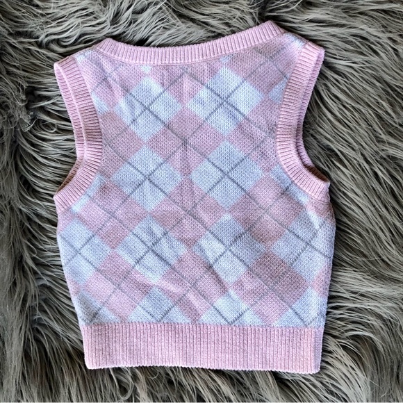 Pink and White Cropped Argyle Sweater Vest, Size XS - Picture 3 of 4